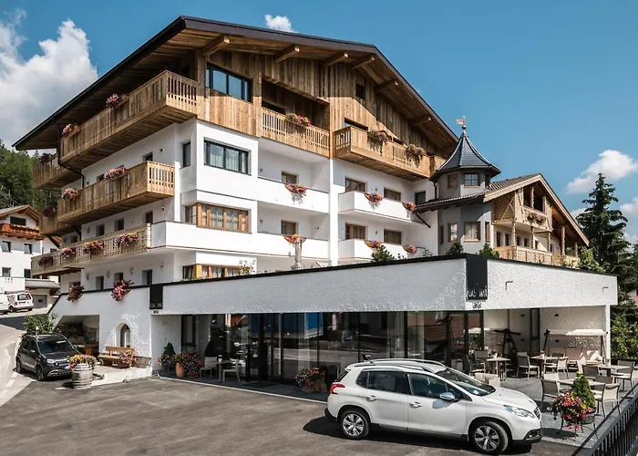 Hotel Ciasa Tamá La Villa 