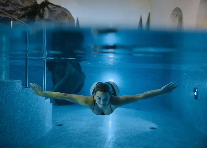 Dolomites Wellness Hotel Savoy La Villa 